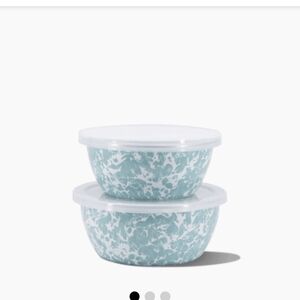 Golden Rabbit Set Of 2 Prep Bowls with Lids